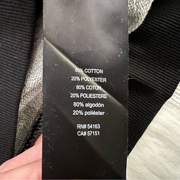 SOLD New Karl Lagerfeld Hoodie Size Large - Picture 6 of 8